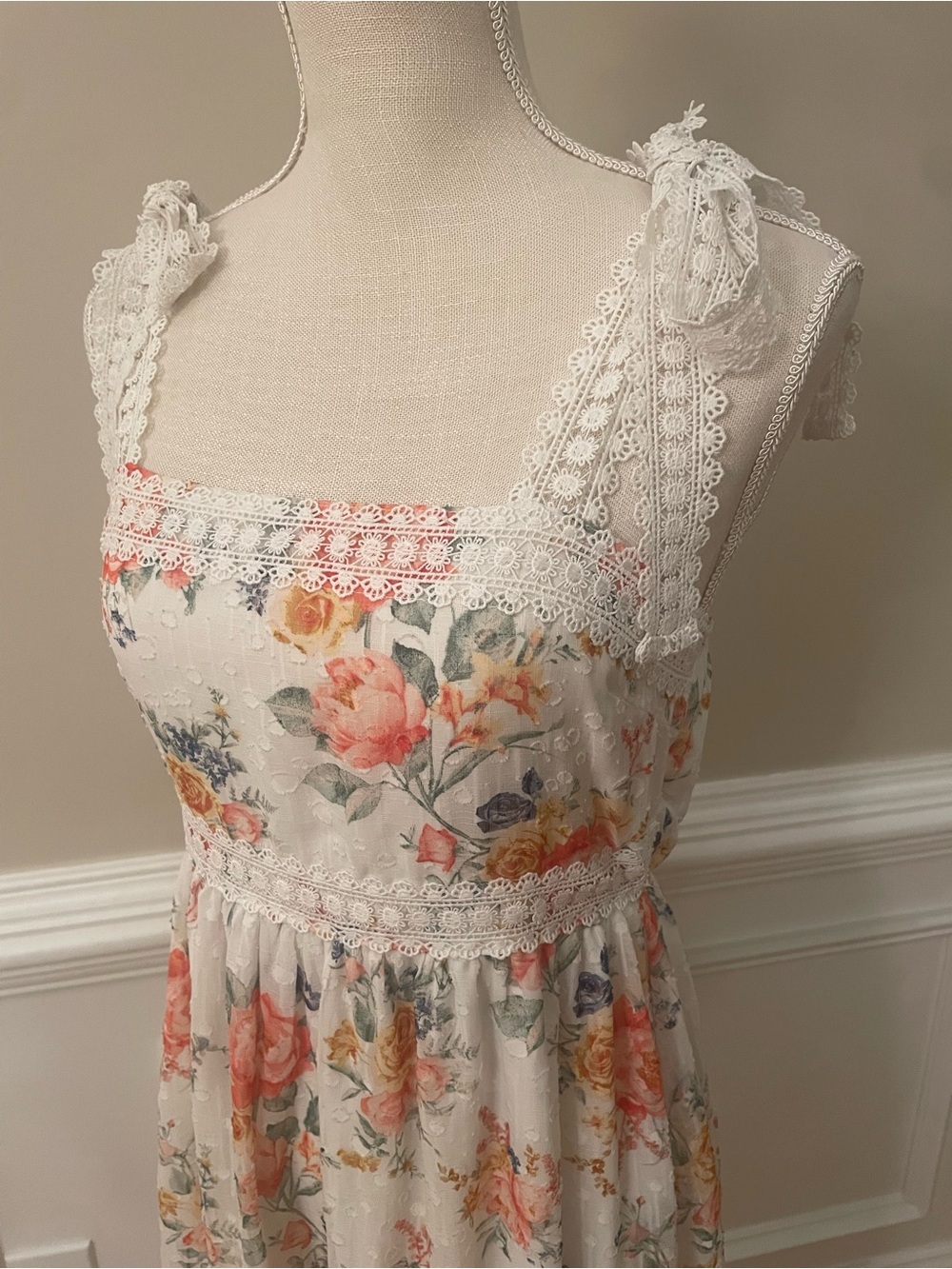 By The River Secret Rose Garden Midi Floral Tiered Sun Dress Size Medium - Picture 9 of 13